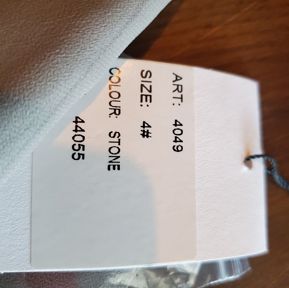 ALYCE Paris NWT Hand Beaded Gown - Picture 5 of 16